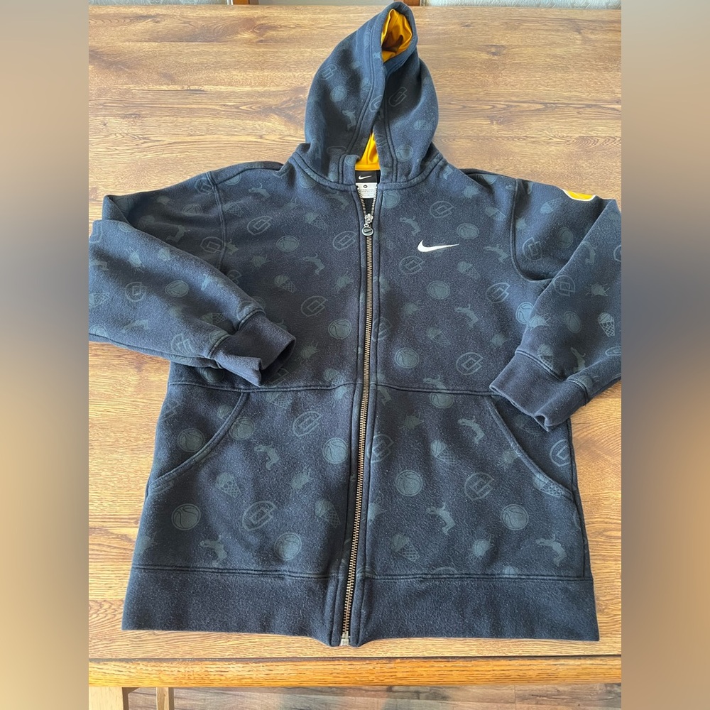Nike Kids Size Medium Black  Full Zip Hoodie Sports Pattern